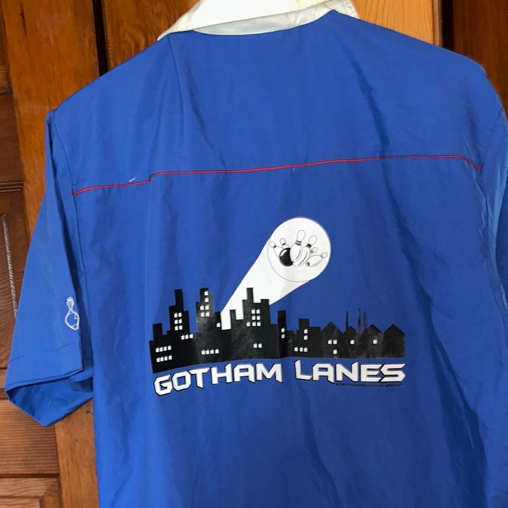 Cruisen’ USA Gotham Lanes retro bowling shirt